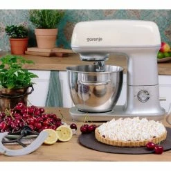 Brandneu ❤️ Gorenje Küchenmaschine MMC1000RL in silberfarben 😉 -Küchenkleingeräte Verkäufe 24303761 nebenbild retro kitchenmachine mmc1000rl ambient