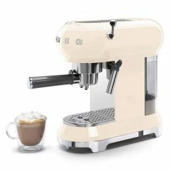 Am billigsten ⌛ Espresso-Kaffeemaschine ECF01CREU in beige ⌛ -Küchenkleingeräte Verkäufe ecf01creu 11 freisteller
